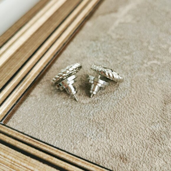 Tory Burch Rope Logo Silver Stud Earrings Jewelry - Picture 4 of 4